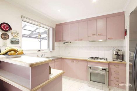 Property photo of 28 Oakwood Drive Keysborough VIC 3173
