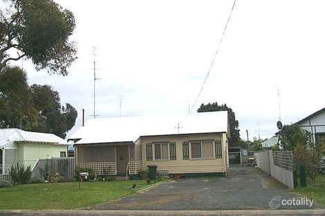 10 Woonnar St, Carey Park, WA 6230