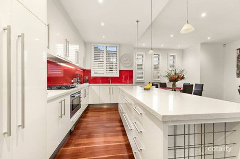 Property photo of 11 Fisher Parade Ascot Vale VIC 3032