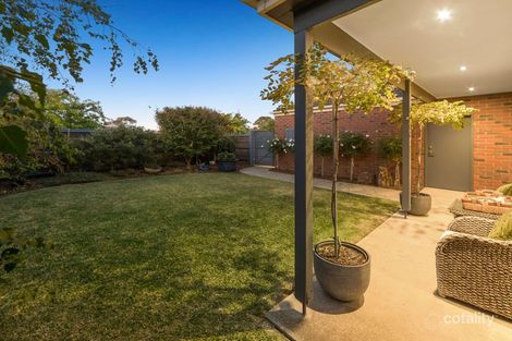 10 Charles Farrer Ct, Mornington, VIC 3931