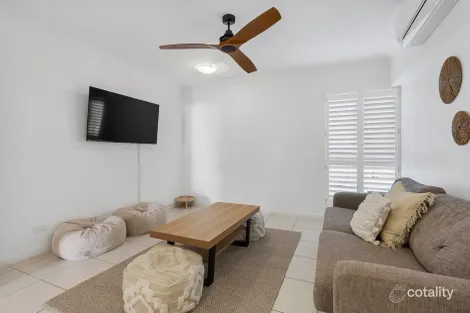 Property photo of 18/37 Vasey Esplanade Trinity Beach QLD 4879