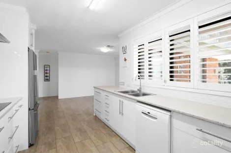 Property photo of 32 Silvertop Terrace Willetton WA 6155