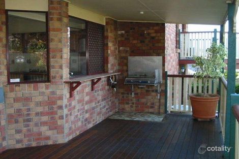 Property photo of 24 Colthouse Place Sinnamon Park QLD 4073