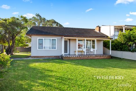 Property photo of 21 Marks Road Gorokan NSW 2263