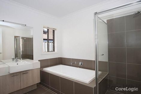 Property photo of 15 Daylily Drive Keysborough VIC 3173