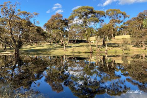 180 Warenda Rd, Clare, SA 5453