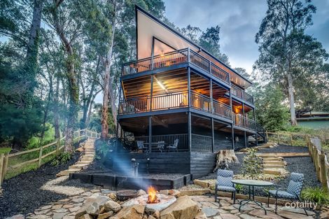 11 Glen Rd, Belgrave, VIC 3160