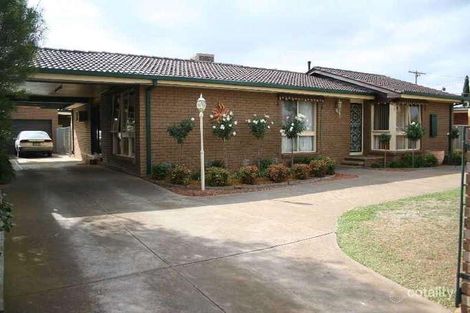 34 Mitchell Rd, Melton South, VIC 3338