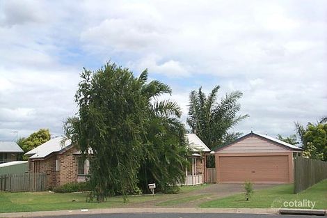 63 Kingfisher Pde, Norman Gardens, QLD 4701