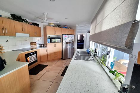 Property photo of 3 Cullen Close Bowen QLD 4805