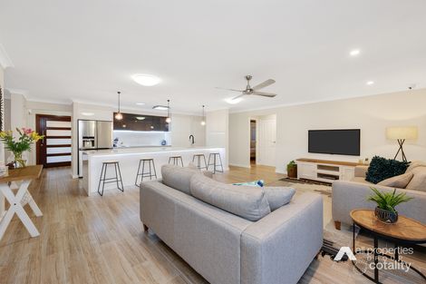 Property photo of 30 Lapford Circuit Drewvale QLD 4116