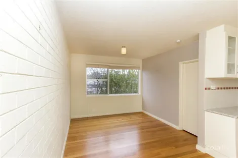 Property photo of 4/137 Blamey Crescent Campbell ACT 2612