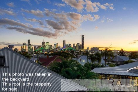 Property photo of 2 Beeston Street Teneriffe QLD 4005