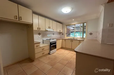 Property photo of 2 McMillan Place Forbes NSW 2871