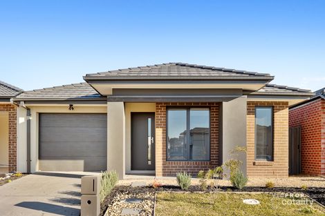 97 Fairground Prom, Berwick, VIC 3806