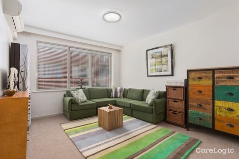 Property photo of 1/140 Hoffmans Road Essendon VIC 3040