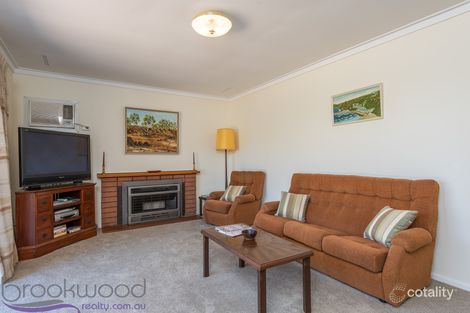 Property photo of 3 Orana Place Helena Valley WA 6056