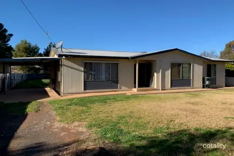 5 Moira St, Goolgowi, NSW 2652