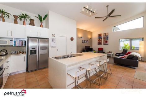 Property photo of 2 Hargrave Place Mount Nelson TAS 7007