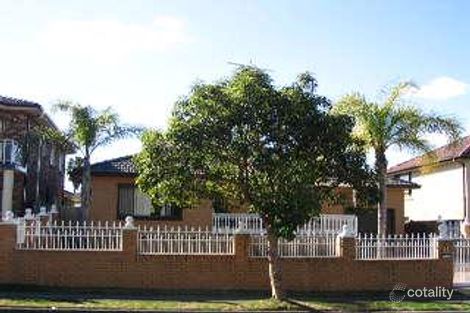 11 Flemington St, St Johns Park, NSW 2176