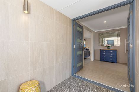 Property photo of 14 Etchell Court Ocean Reef WA 6027