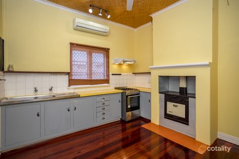 Property photo of 10 Edward Street Queens Park WA 6107