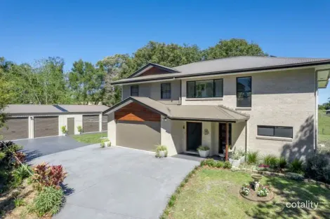 20 Charlton Ave, South Lismore, NSW 2480