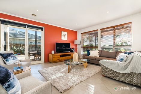 Property photo of 21 Niblick Circuit Sandhurst VIC 3977