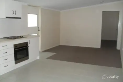 3a/18 Bridge St, Coniston, NSW 2500