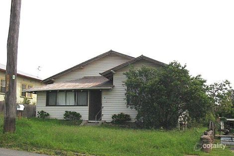 28 Tourle St, Mayfield West, NSW 2304