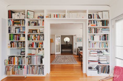 Property photo of 122 Mackenzie Street Hackett ACT 2602