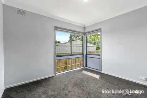 Property photo of 8 Churinga Drive Churchill VIC 3842