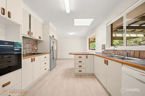 Property photo of 7 Kennerley Street Curtin ACT 2605