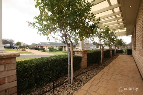 Property photo of 10 Lakeside Street Currans Hill NSW 2567
