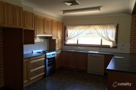 Property photo of 30 Pugsley Avenue Estella NSW 2650