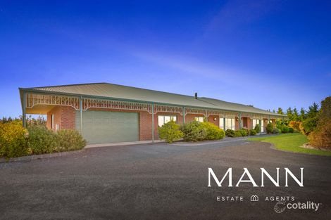 Property photo of 25 Lakeview Drive Mickleham VIC 3064