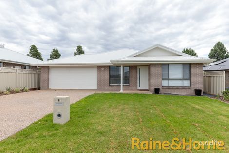 Property photo of 91 Champagne Drive Dubbo NSW 2830