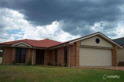 3 Araminta Ch, Cameron Park, NSW 2285