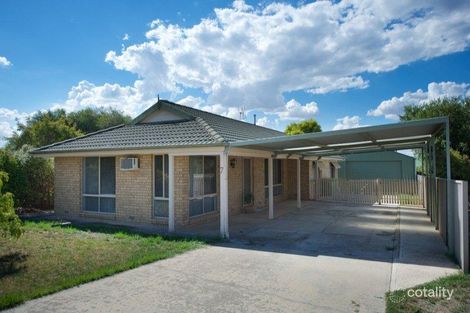 7 Kingsbury Ct, West Wodonga, VIC 3690