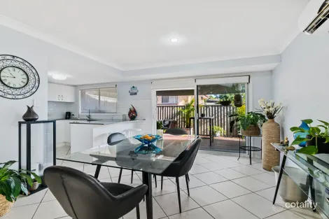 Property photo of 17/12 Sarath Street Mudgeeraba QLD 4213