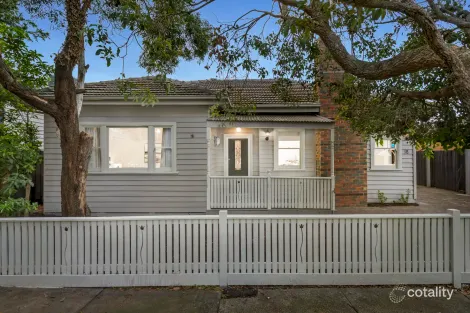 18 Howard St, Maidstone, VIC 3012