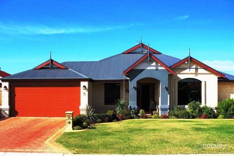 14 Delta St, Wattle Grove, WA 6107