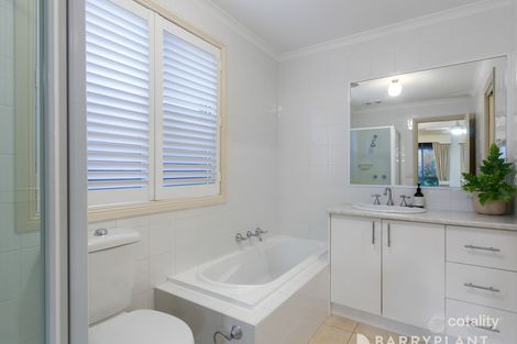Property photo of 53 Kumala Road Bayswater VIC 3153