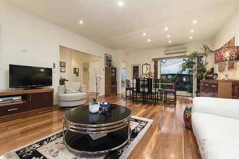 2/18 Khartoum St, Caulfield North, VIC 3161