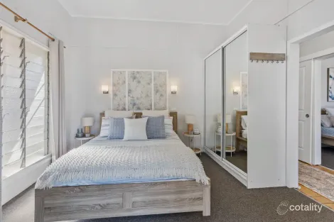 Property photo of 2 Rundle Street Wandal QLD 4700