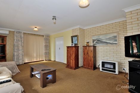 Property photo of 3 Jindarra Close Cooloongup WA 6168