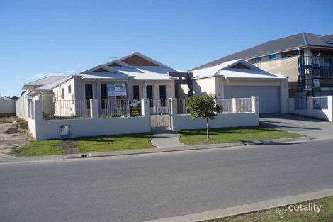 Property photo of 13 Lionheart Crescent Newport QLD 4020