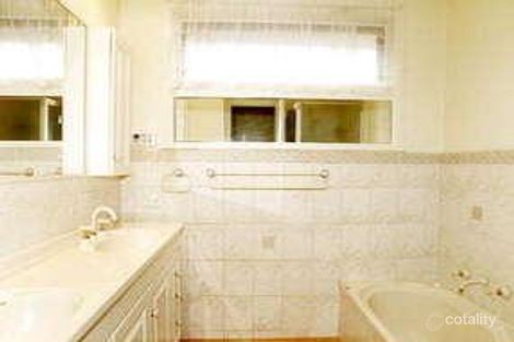 Property photo of 4 Princes Court Blackburn South VIC 3130