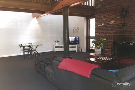 Property photo of 30 The Crescent Ashmore QLD 4214