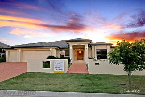 13 Montalcino Pl, Bridgeman Downs, QLD 4035